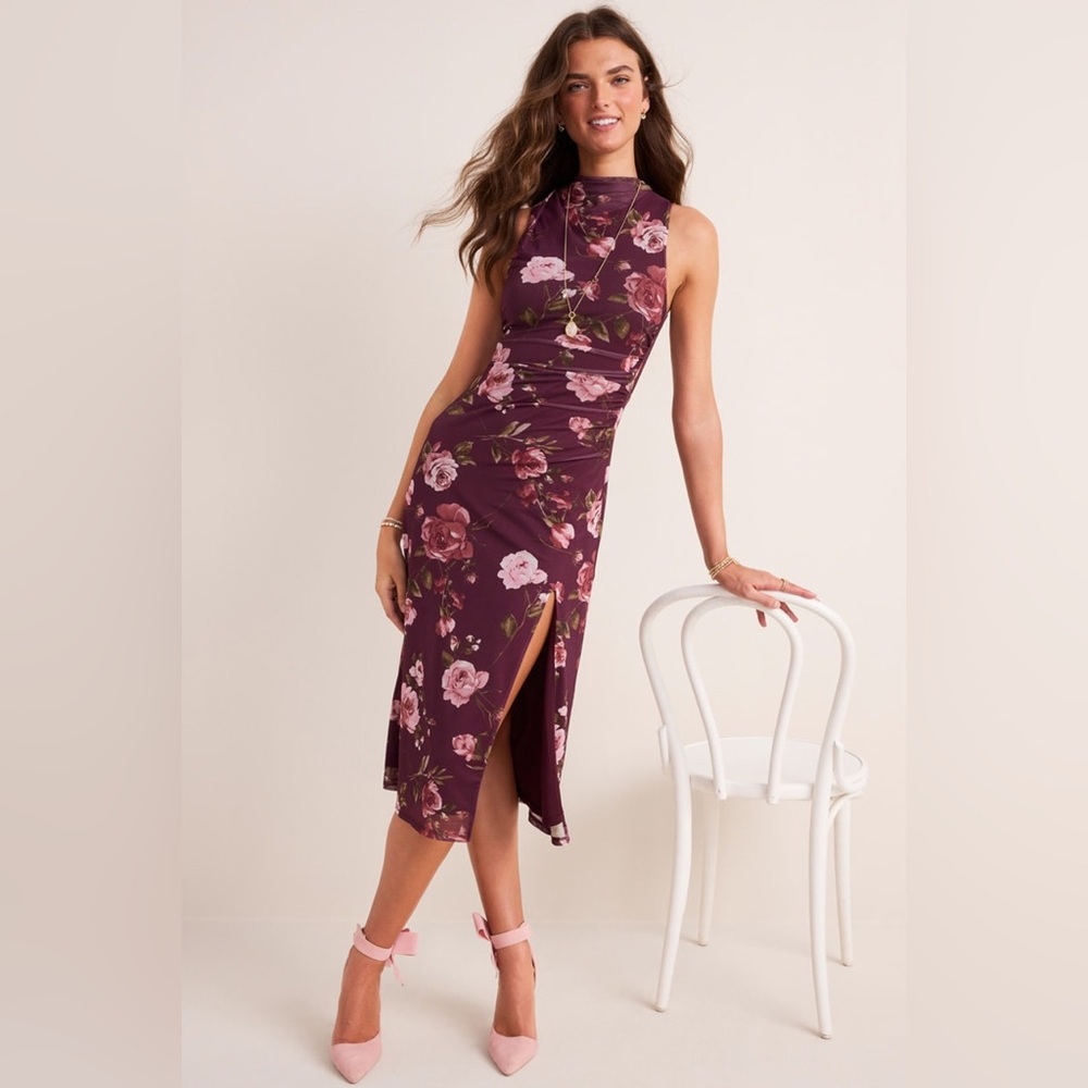 Francesca's Collections Burgundy Floral Midi Dress
